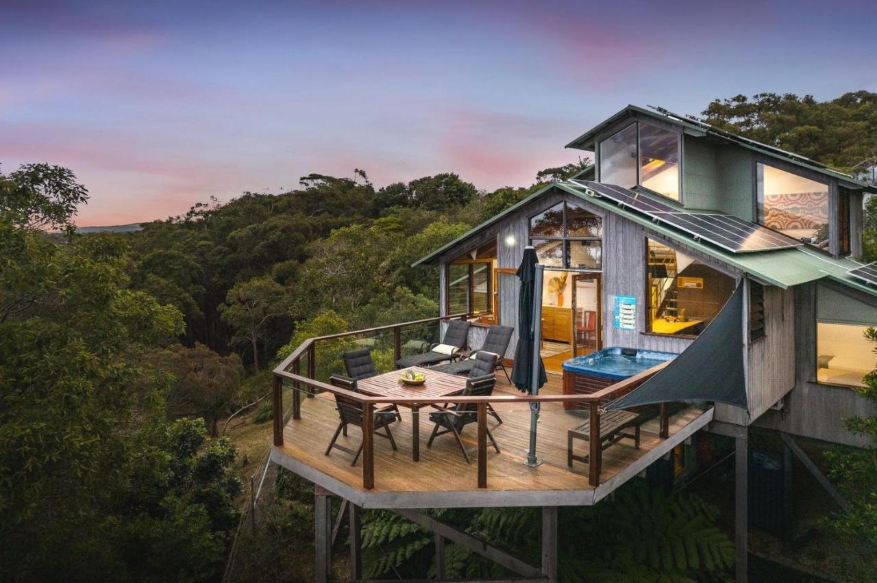 The Oasis Apartments And Treetop Houses Byron Bay Exterior photo