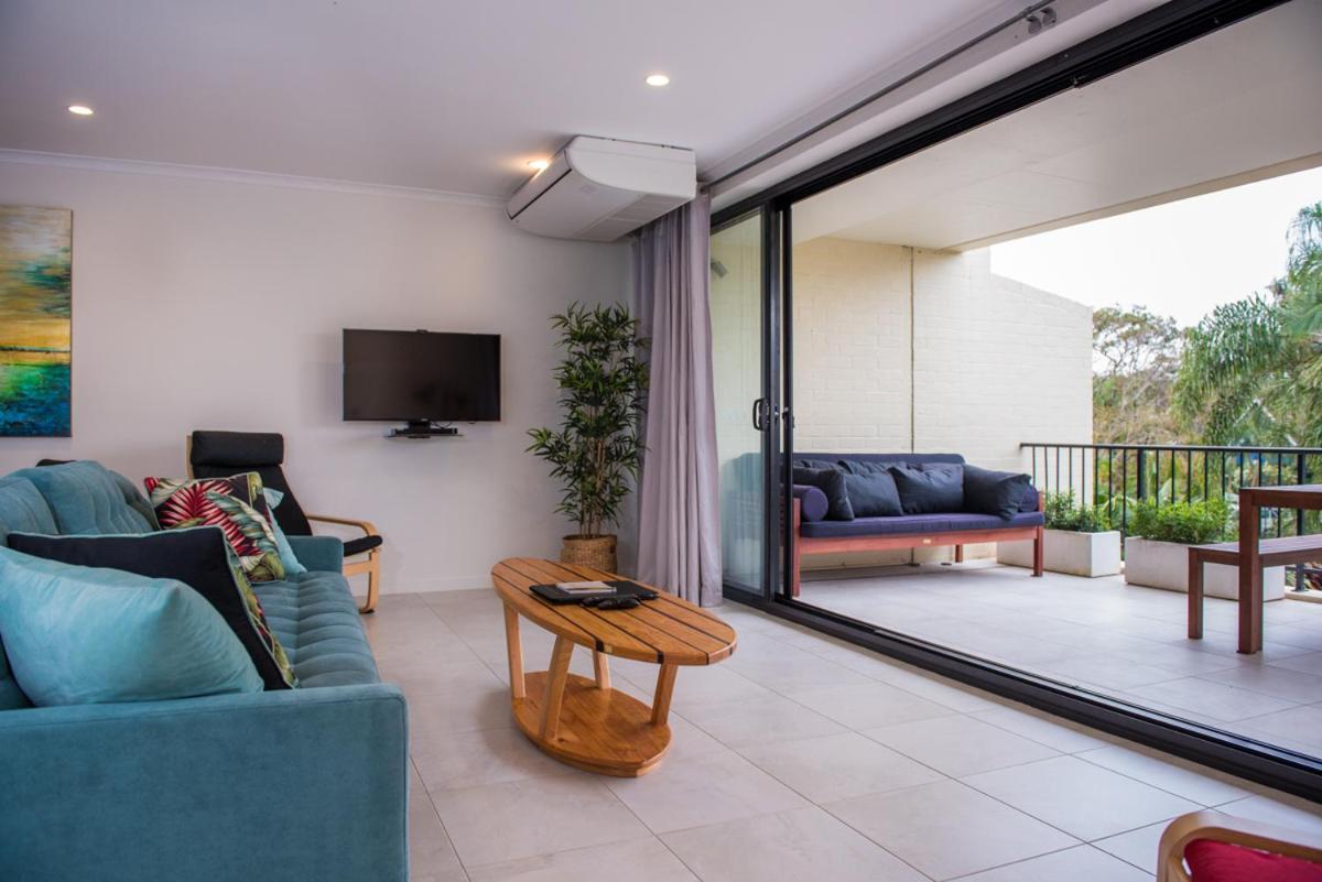 The Oasis Apartments And Treetop Houses Byron Bay Exterior photo